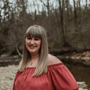 Portrait of Missy Mauricio, a professional stylist at Salon Stone & Spa, showcasing their expertise and style.